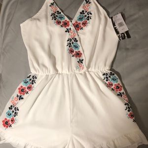 Juniors romper size medium